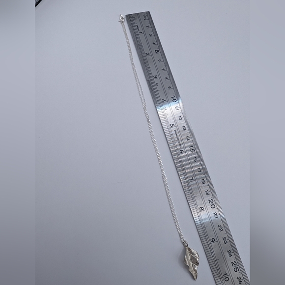 Handmade Silver Leaf Necklace - Picture 4 of 4